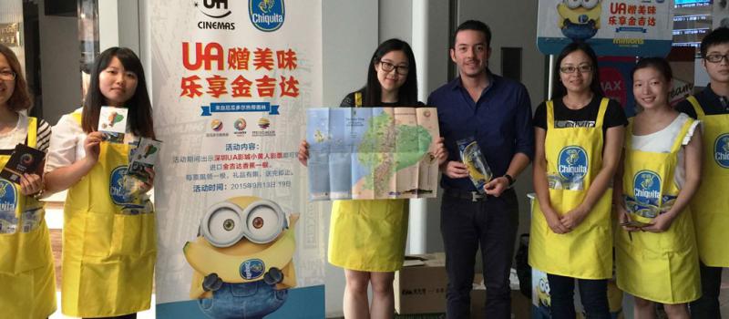 En el marco del estreno de la cinta, la empresa importadora china Golden Wing Mau promociona desde el 13 de septiembre a las bananas ecuatorianas en la cadena de cines UA Cinemas. Foto: Cortesía.