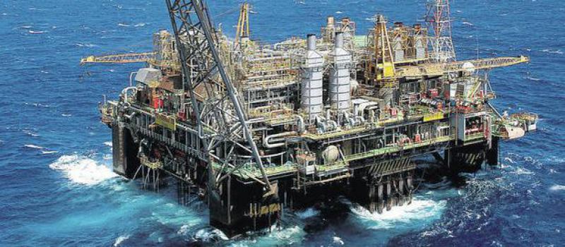 La firma Petrobras anunció en el 2010 el hallazgo de petróleo en aguas muy profundas (6 773 metros), cerca del gran yacimiento de Tupí. Archivo / AFP