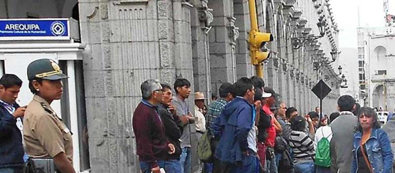 El BID considera que el crecimiento de la clase media en Perú ayuda a minimizar las desigualdades de la sociedad. Foto: EFE