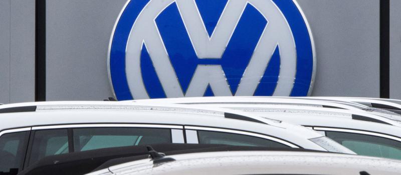 Volkswagen pasa por una crisis debido a las fallas en sus automotores. Foto: AFP