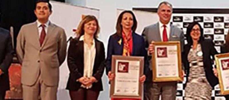 La premiación de la segunda edición del premio El Talento No Tiene Género se desarrolló el pasado martes 12 de diciembre, en Quito. Foto: Cortesía /  Women for Women