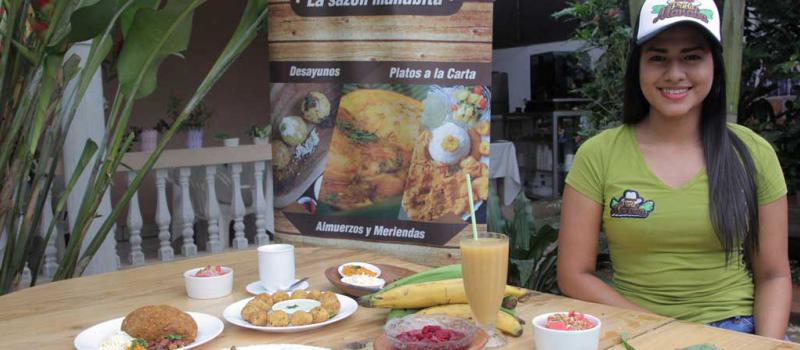 Kelly Zambrano, de 25 años, es la propietaria del negocio Prieta Manaba, ubicado en el cantón El Carmen. Foto: Juan Carlos Pérez para LÍDERES