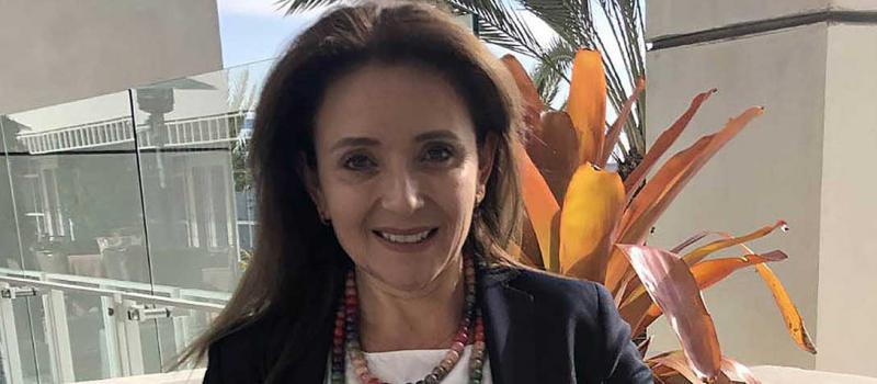 Fernanda Fiallo es gerenta general de BioMol Ecuador Compañía Limitada. Esta firma capacita y vende equipamiento de biotecnología. Foto: cortesía Fernanda Fiallo