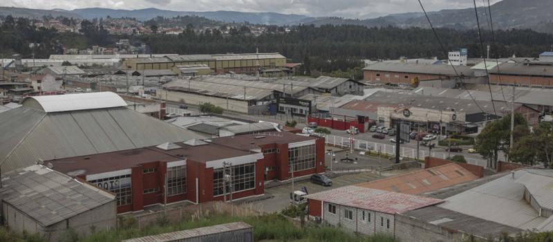 La mayoría de las industrias, locales de importadores y bodegas del Parque Industrial de Cuenca está cerrada durante la emergencia por covid -19