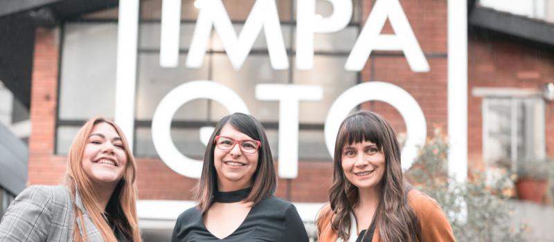 El equipo de Impaqto en una de las sedes de la firma en Quito. Foto: cortesía