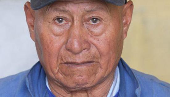Faustino Simbaña, 55 años reciclador del Cegam. Foto: Vicente Costales/ LÍDERES.