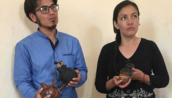 Jorge Farinango y Soledad Angulo impulsan una iniciativa que busca revalorizar instrumentos ancestrales. Foto: José Luis Rosales / LÍDERES